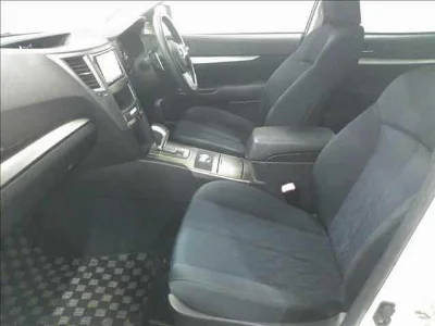 SUBARU LEGACY B4