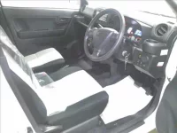 Цена авто Daihatsu  с аукционов Японии, номер кузова LA360S, пробег 37 000, оценка 8