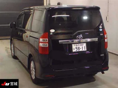 Статистика аукционов Toyota Noah
