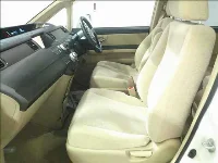 Цена авто Honda Stepwgn с аукционов Японии, номер кузова RG1, пробег 117 000, оценка 2
