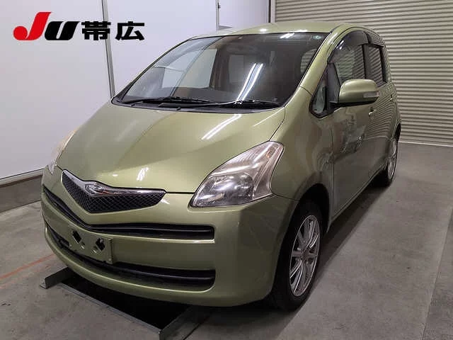 Toyota Ractis  с аукциона в Японии