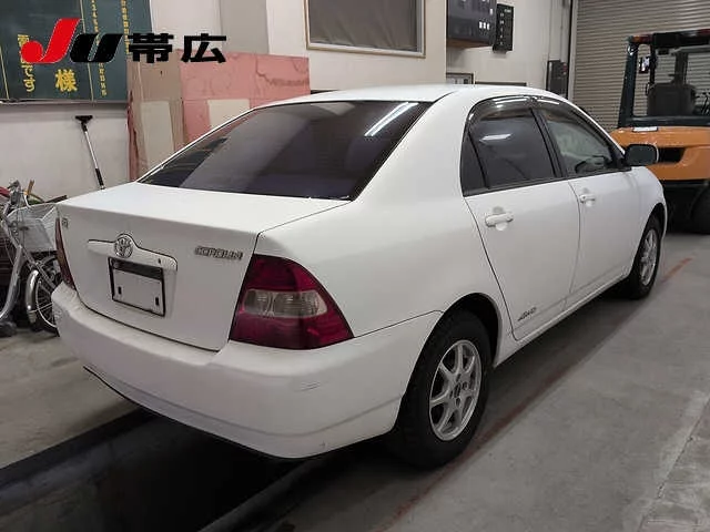 Toyota Corolla  с аукциона в Японии