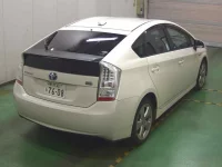 Цена авто Toyota Prius с аукционов Японии, номер кузова ZVW30, пробег 327 000, оценка 6