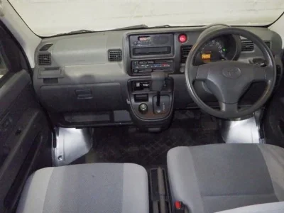 Toyota Pixis Van