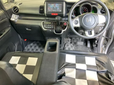 HONDA N BOX PLUS