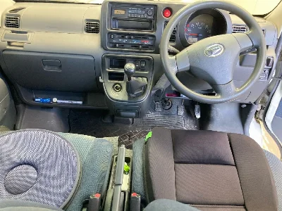 DAIHATSU HIJET VAN