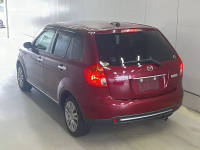 Mazda Verisa