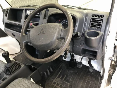 Mitsubishi Minicab Truck