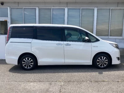 Toyota Esquire