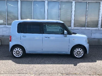 Toyota Pixis Space