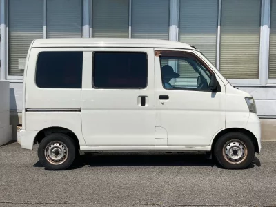 DAIHATSU HIJET VAN