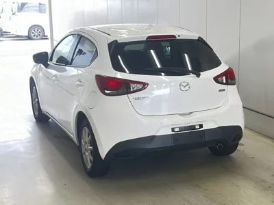 Статистика аукционов Mazda Demio