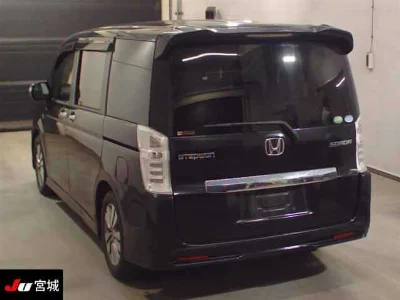 HONDA STEP WAGON
