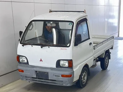 Mitsubishi Minicab Truck