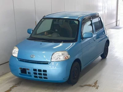 DAIHATSU ESSE