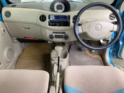 DAIHATSU ESSE