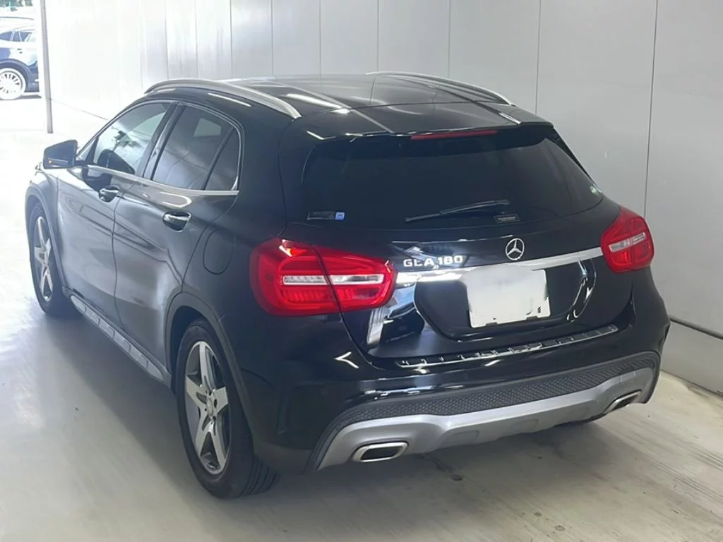 Mercedes-Benz GLA  с аукциона в Японии