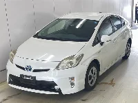 Цена авто Toyota Prius с аукционов Японии, номер кузова ZVW30, пробег 251 000, оценка 8