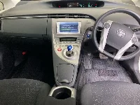 Цена авто Toyota Prius с аукционов Японии, номер кузова ZVW30, пробег 251 000, оценка 8