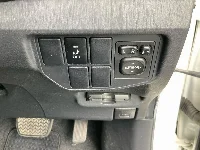 Цена авто Toyota Prius с аукционов Японии, номер кузова ZVW30, пробег 251 000, оценка 8
