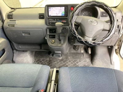 Toyota Pixis Van
