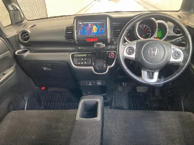 HONDA N BOX PLUS
