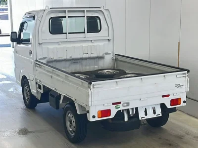 Mazda Scrum Truck