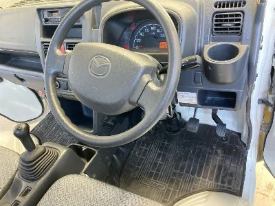 Mazda Scrum Truck