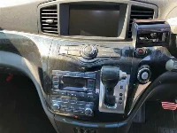 Цена авто Nissan Elgrand с аукционов Японии, номер кузова PNE52, пробег 168 000, оценка 2
