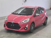 Цена авто Toyota Aqua с аукционов Японии, номер кузова NHP10, пробег 72 000, оценка 2