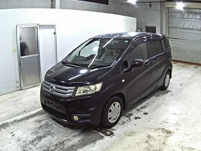 HONDA FREED SPIKE
