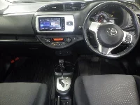 Цена авто Toyota Vitz с аукционов Японии, номер кузова NSP130, пробег 136 000, оценка 2