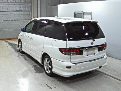 Toyota ESTIMA L
