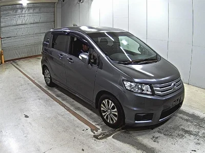 HONDA FREED SPIKE