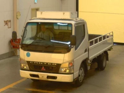 Mitsubishi Fuso Canter