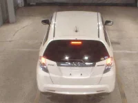 Цена авто Honda Fit с аукционов Японии, номер кузова GP1, пробег 63 000, оценка 6