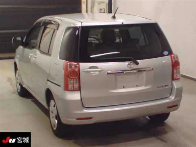 Toyota Raum