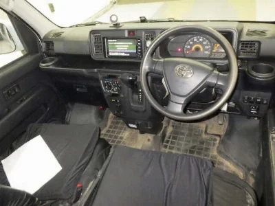 Toyota Pixis Van