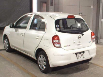 Nissan March
