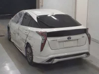 Цена авто Toyota Prius с аукционов Японии, номер кузова ZVW50, пробег 111 000, оценка 