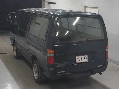 TOYOTA HIACE VAN