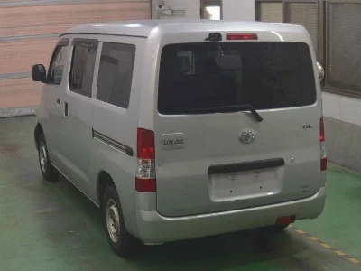 Toyota LiteAce Van