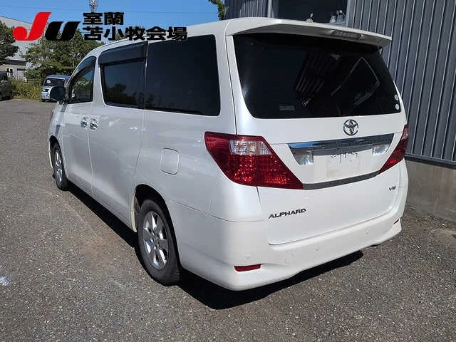 Toyota Alphard  с аукциона в Японии