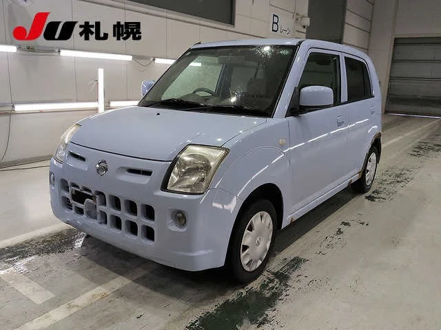 Nissan Pino  с аукциона в Японии