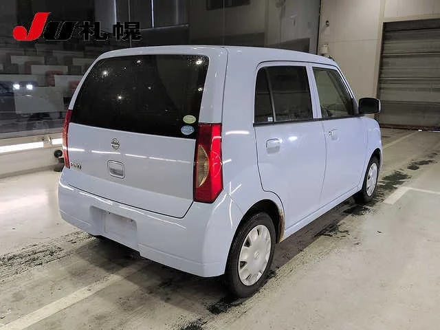 Nissan Pino  с аукциона в Японии