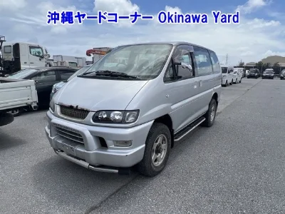 Mitsubishi DELICA SPACE GEAR