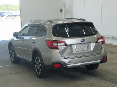 SUBARU OUTBACK