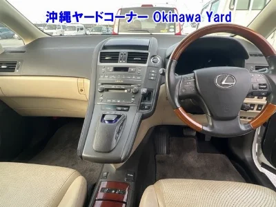 Lexus HS250h