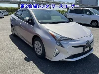 Цена авто Toyota Prius с аукционов Японии, номер кузова ZVW50, пробег 70 000, оценка 2