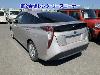 Статистика аукционов Toyota Prius